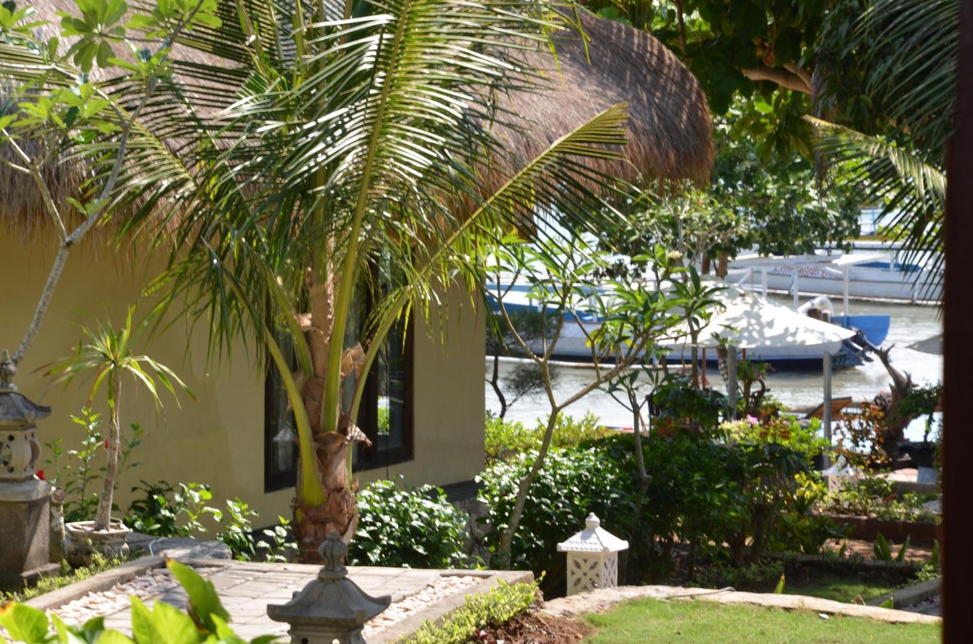 Tamarind Beach Bungalow Nusa Lembongan  Exterior photo